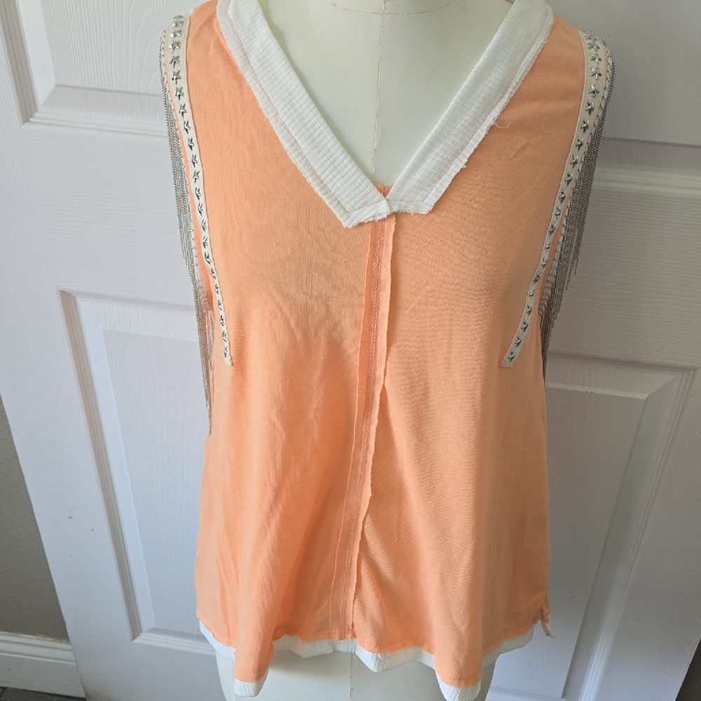 POL Coral and White Sleeveless Top